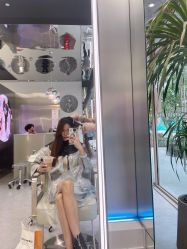-PE SALON