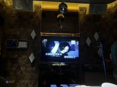 -K+全国连锁KTV(绿地缤纷天地店)
