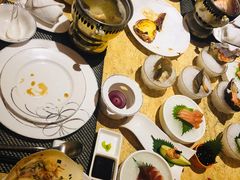 -雍和会海鲜姿造自助(湖东路店)