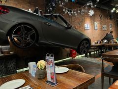 -1886德国汽车餐厅(外滩十六铺码头店)