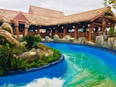 -七彩云南欢乐世界