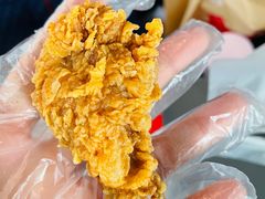 -麦当劳(广州南站B10检票口楼上)