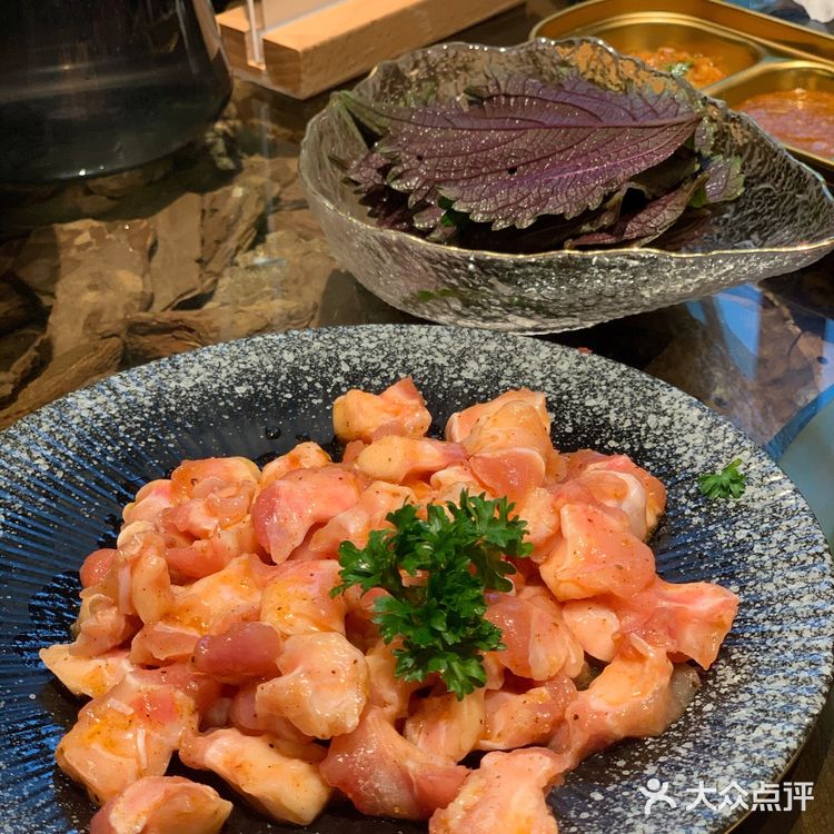 我宣布南宁烤肉天花板必须要有它的名字 排队也要吃🥩