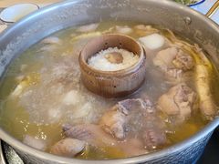 -朴小妹人参鸡汤火锅(长白山万达店)