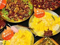 -何师烧烤Pro ·江湖川菜·小龙虾·精酿啤酒(太古里旗舰店)