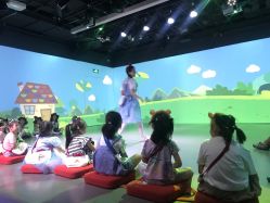 -小鸡哆哆故事屋·儿童乐园(嘉里城店)