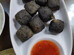 -芦茨金富饭庄·25年老字号·专做稻草鸡