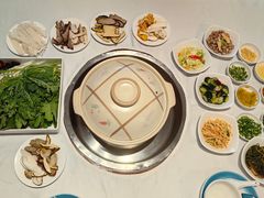 -天宜隆蘑菇宴火锅(石景山旗舰店)