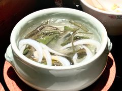 -吴越荣记苏州菜·松鼠桂鱼 100% 活鱼现做(月光码头店)