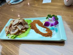 -有红鸡毛店·川菜(建设路店)