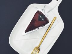 -UNI UNI(环亚凯瑟琳店)