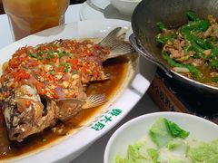 -费大厨辣椒炒肉(高铁吾悦广场店)