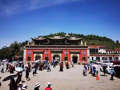 -塔尔寺游客服务中心