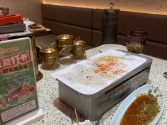 -小董哥烤串·爆汁大油边(故宫店)