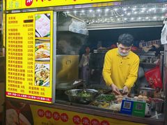 -海大南门夜市(海富街店)