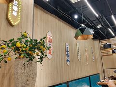 -牛串门串串香(东直门簋街总店)