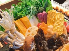 -湊湊火锅·茶憩(新中关购物中心店)