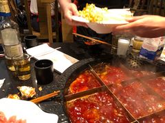 -渝宗老灶火锅(巴国城店)