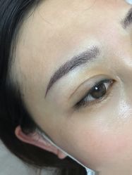 -莲姿娜·半永久纹眉皮肤管理