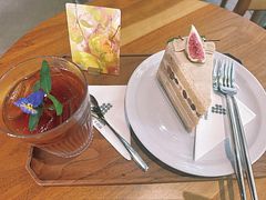 -DECAMERON十日谈(前海嘉里中心店)
