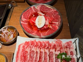 大概是杭州蕞好吃的烤肉了！！！生菜小食无限续