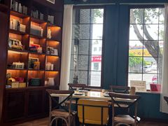 -蚝堡·生蚝海鲜烧烤物种起源•海肠捞饭(刘公岛店)
