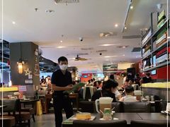 大堂-大头虾越式风味餐厅(光明广场店)