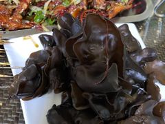 -勃利地摊·勃立小串烧烤