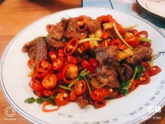 -临界音乐酒馆·小龙虾·江湖菜(华熙LIVE·鱼洞店)