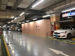 -环球港-停车场