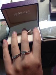 -威德钻石-克拉钻大本营(南京东路店)