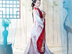 -九月鹰飞汉服摄影工作室