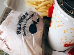 -麦当劳(哈西万达店)