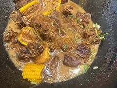 -锅老头海鲜铁锅炖