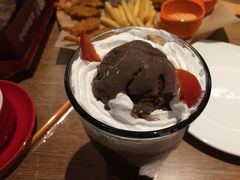 -必胜客(WOW中央公园店)
