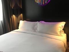 -桔子酒店(南京新街口张府园地铁站店)
