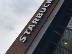 -星巴克(西藏路店)