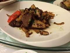 牛仔骨-泓历皇朝酒店(东亭店)