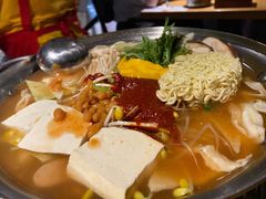 部队火锅-富乐满韩国正宗炸鸡韩国料理(虹泉路店)