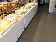面包甜点陈列柜-金凤成祥(西罗园店)