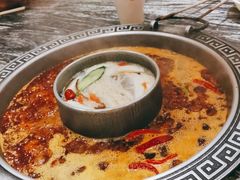 -晓宇重庆火锅(大唐不夜城店)