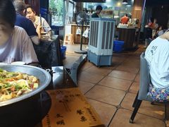 -壕吃时代(伟业广场斜对面)