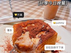 -新大咀港式茶餐厅(宝山万达店)