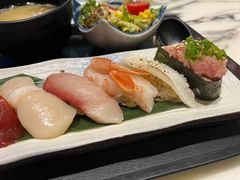 -家贺屋刺身寿司专门店