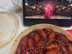 -扒虾小妹儿麻辣海鲜(宏图街店)