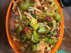 鸡肉炒米粉-玲玲米粉·新疆现炒米粉(大十字总店)
