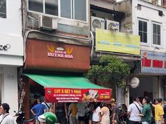 -Bánh Mì Huynh Hoa