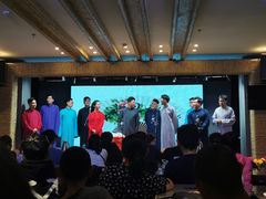 -嘻哈包袱铺(交道口店)