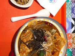 -丽丽三鲜螺蛳粉(田林路店)