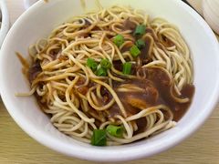 -三身人金新肠粉(丹霞店)